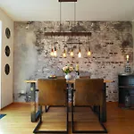 Luxuryhub