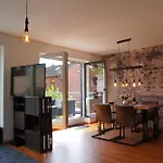 Luxuryhub Lejlighed