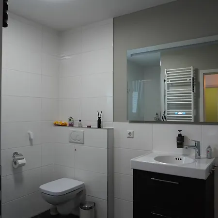 Luxuryhub Apartment *